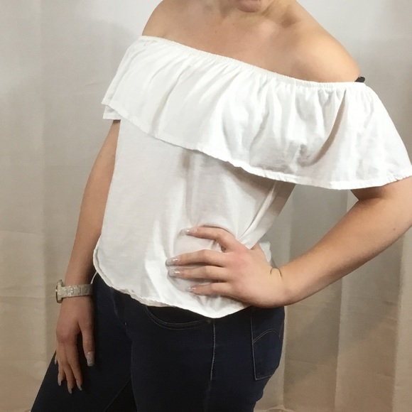 Royality Off-The-Shoulder Top Size S - Picture 3 of 4